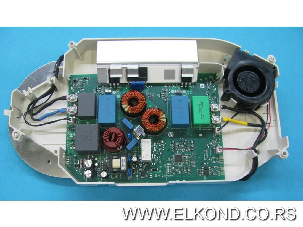 INDUKCIJSKA GREJNA PLOČA SA ELEKTRONIKOM 374898